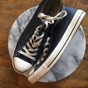 Converse Shoes - Blue Leather Converse Converse Shoes - Blue Leather Converse